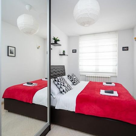Bright 1Bdr Apartment In The City Center Saraievo Exterior foto